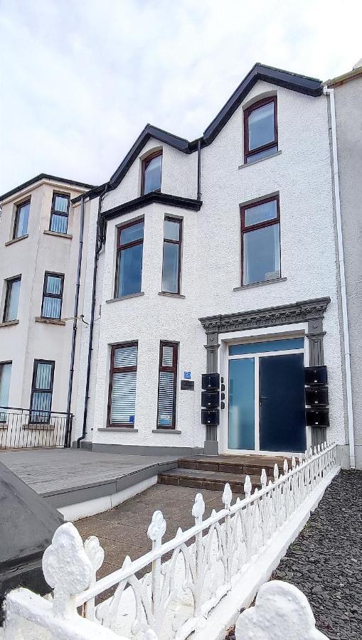 6 Golf Terrace - Portrush By The Sea Apartment Exterior photo