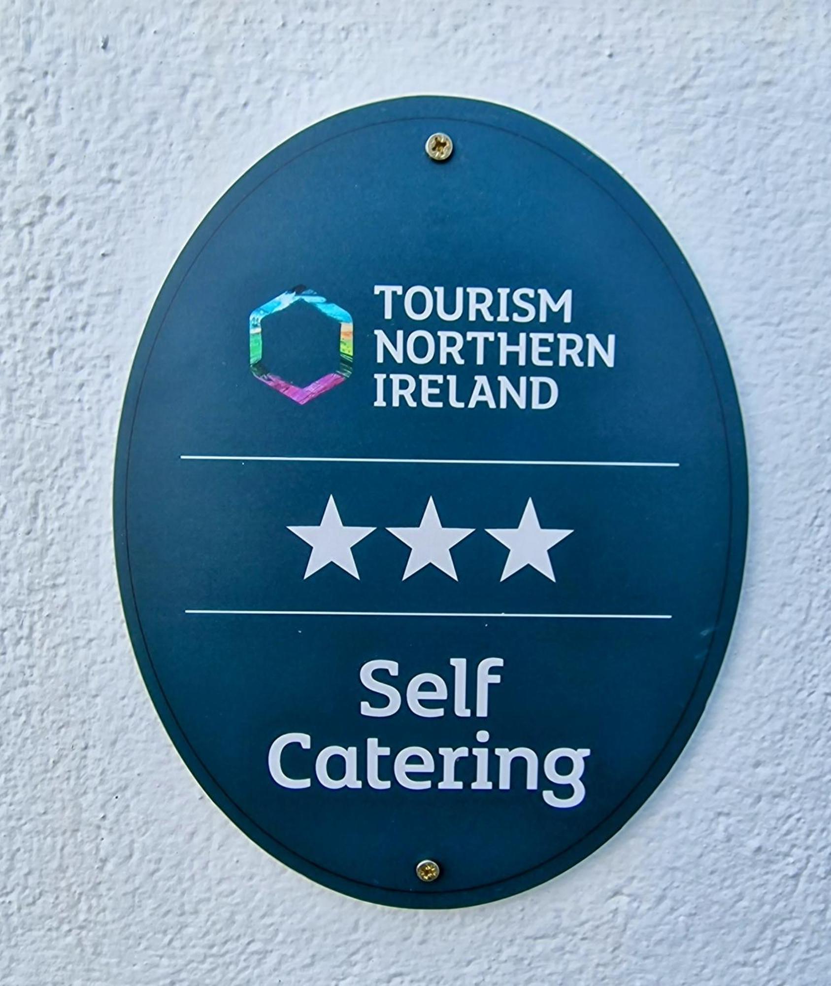6 Golf Terrace - Portrush By The Sea Apartment Exterior photo